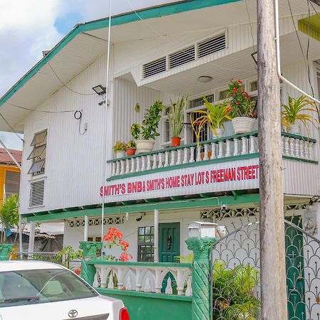 Smith'S Homestay Georgetown Eksteriør billede