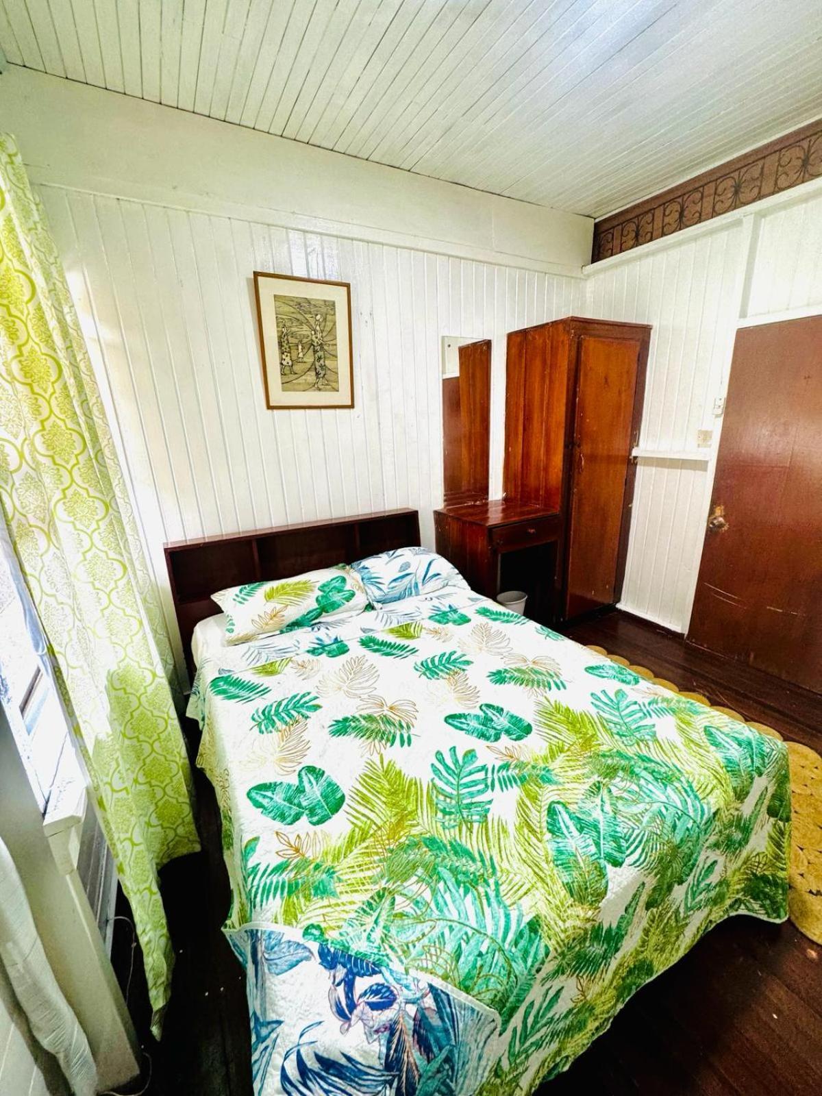 Smith'S Homestay Georgetown Eksteriør billede