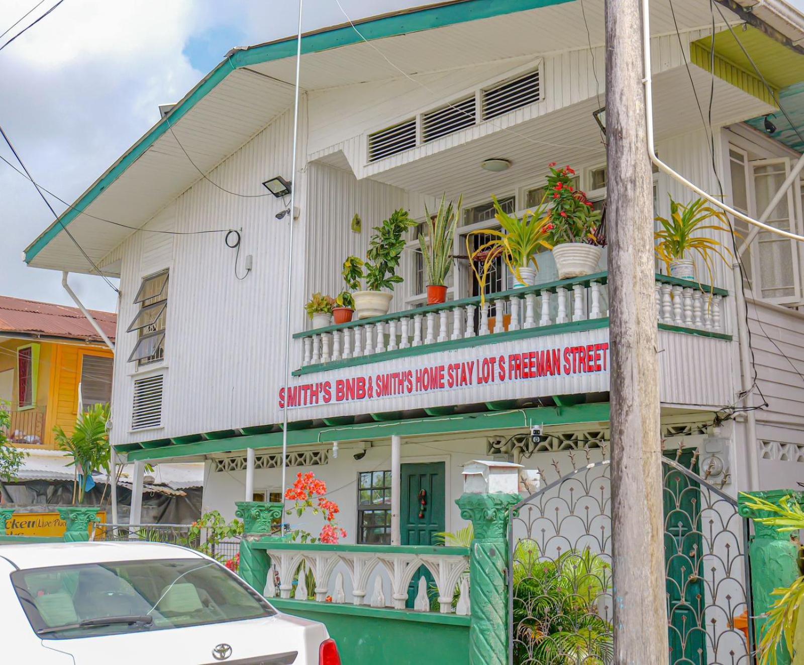 Smith'S Homestay Georgetown Eksteriør billede